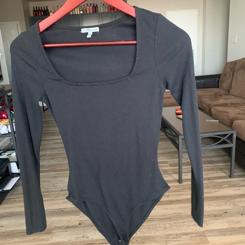 Long sleeve body suit